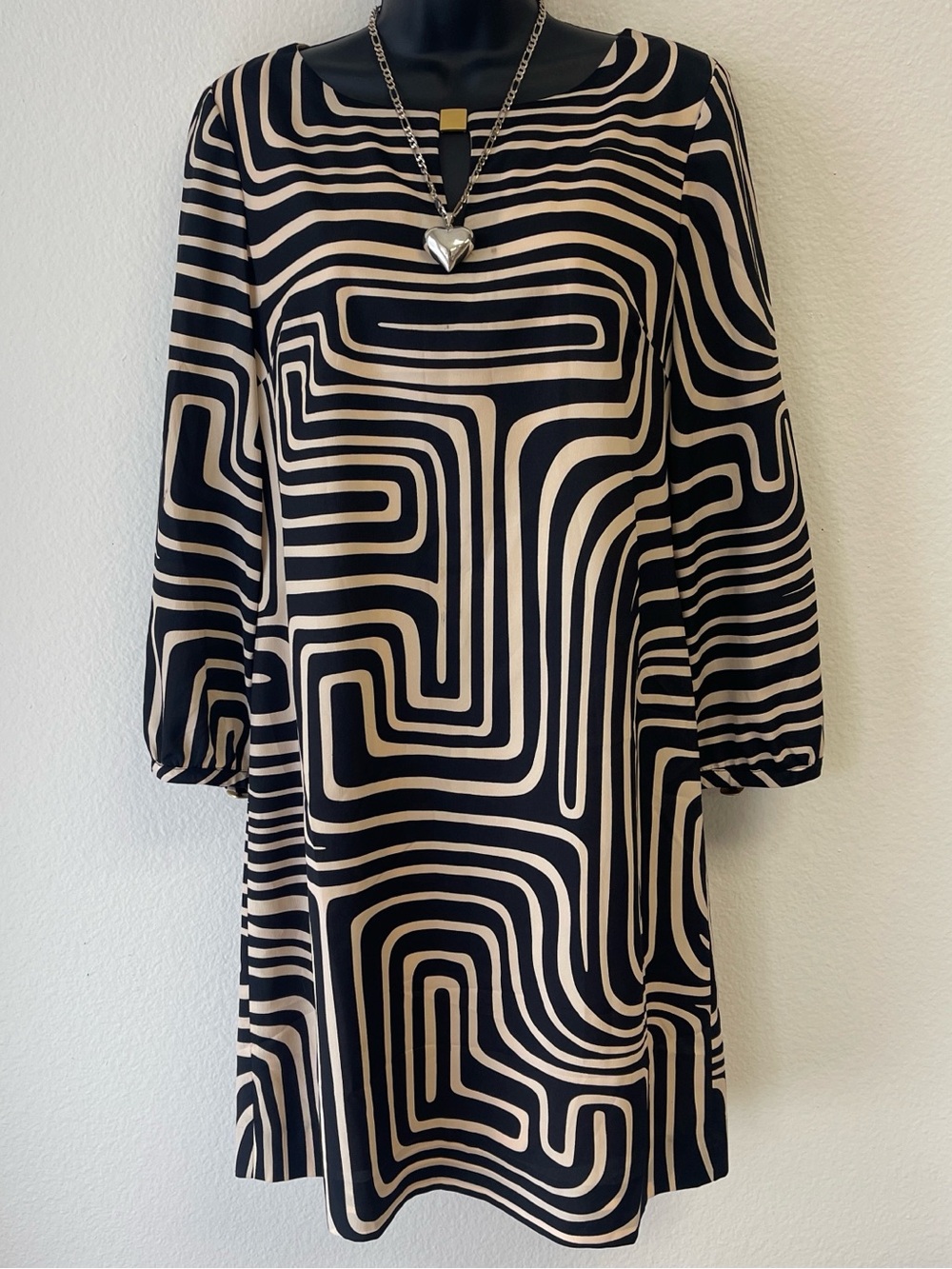 Tahari Black and Cream Abstract Geometric Long Sleeve Dress
